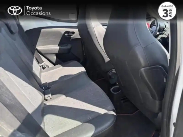 Toyota Aygo 1.0 vvt-i 69ch x-glam 5p — photo 7