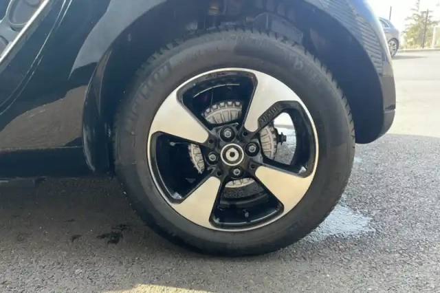 Smart Fortwo coupé 82 ch — photo 12