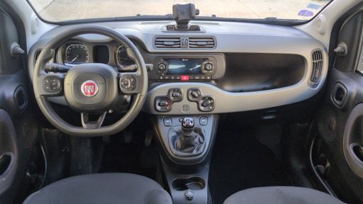 Fiat Panda 1.2  69ch - City Cross Waze – 2018 – 55303 km – Essence – Boîte Manuelle — photo 20