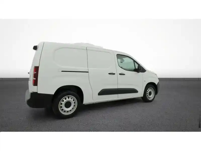Peugeot Partner fourgon long 950 kg puretech 110 s&amp;s bvm6 — photo 9