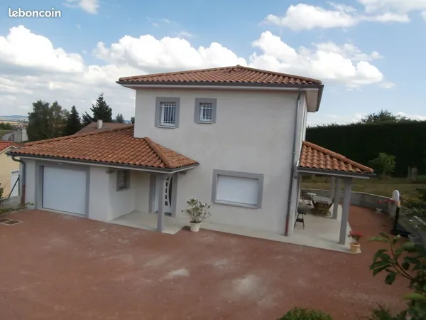Belle maison individuelle 4 chambres avec jardin
