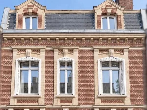 Maison 9 pièces 248 m²