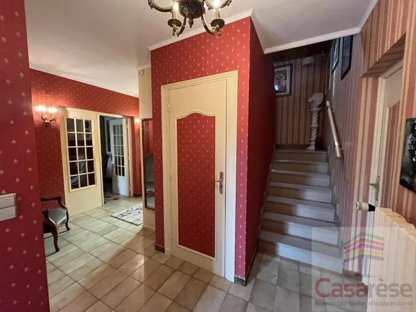Maison 6 pièces 140 m²