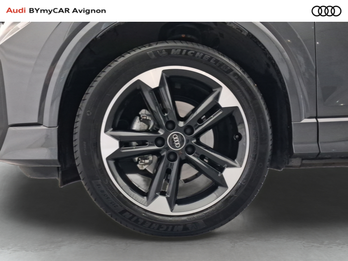 Audi Q2 35 TFSI 150 S tronic 7 — photo 17
