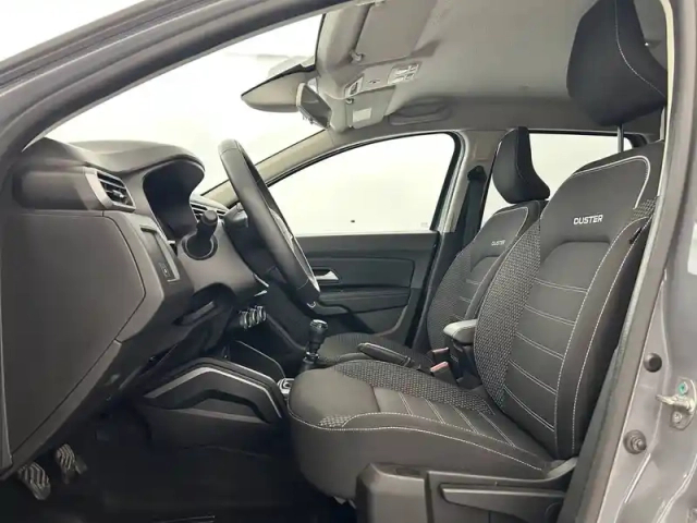 Dacia Duster eco-g 100 4x2 — photo 41