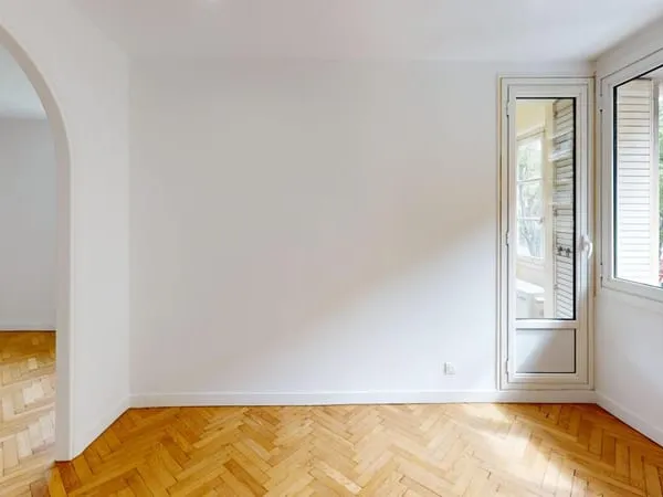 LOUE T3 AVEC balcon et cave - 1244 €cc - 13008