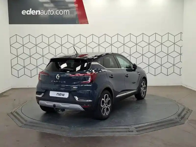 Renault Captur e-tech 145 - 21 — photo 5