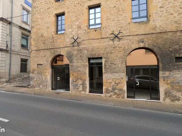 Local commercial ou bureaux