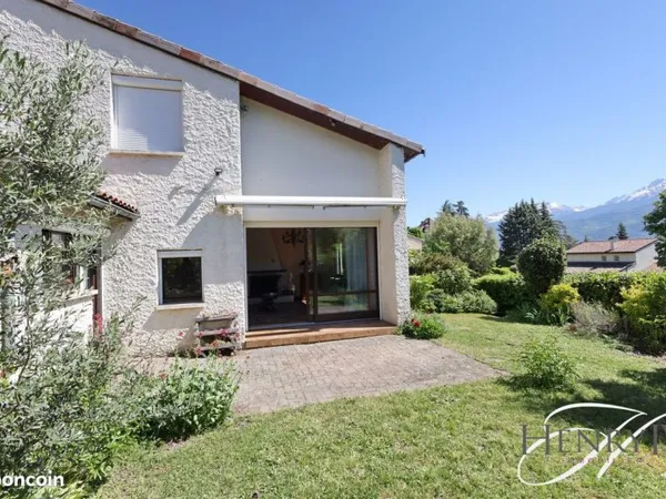 Villa 4 pièces 97 m²
