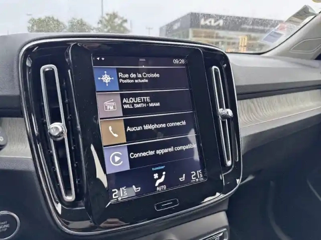 Volvo Xc40 d3 adblue 150 ch geartronic 8 — photo 11