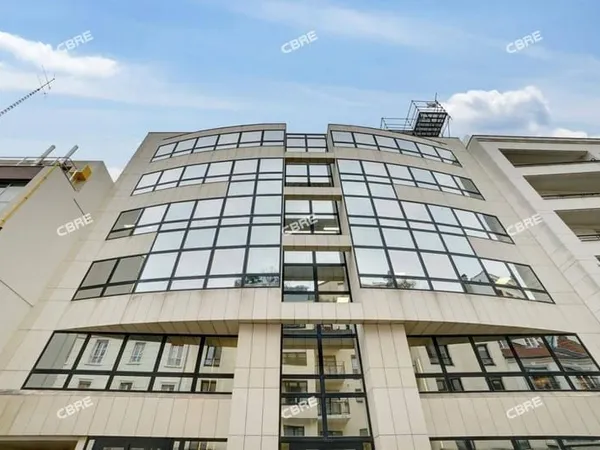 Bureaux 1229 m²