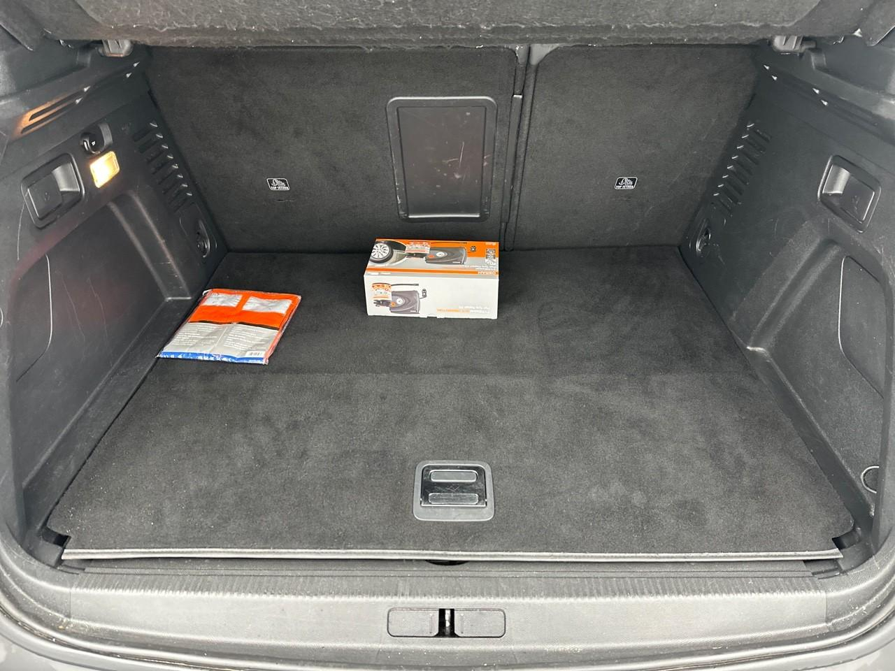 Peugeot 3008 hybrid 225 e-eat8 gt — photo 6