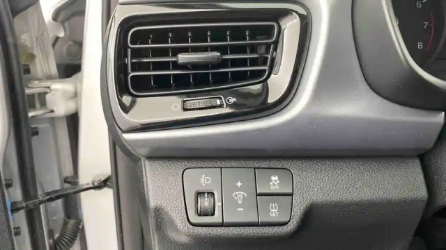 Kia Rio 1.2l mpi 84 ch isg — photo 23