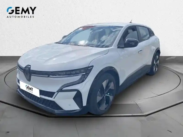 Renault Megane e-tech ev40 130ch standard charge — photo 31