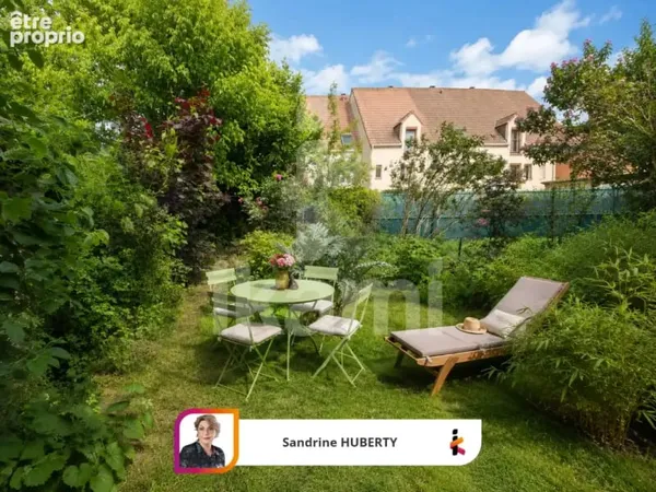 F2 rénové avec jardin et parking à Noisy Le Grand