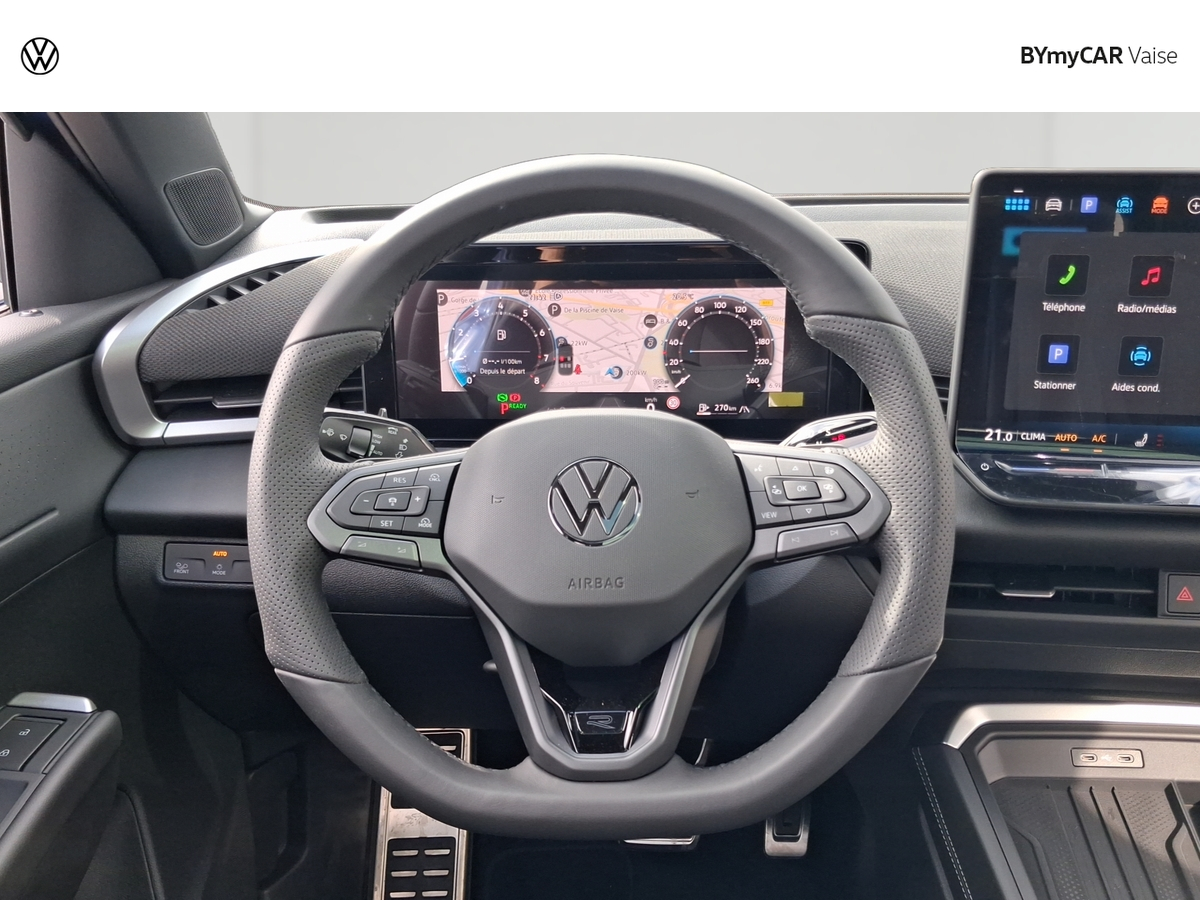 Volkswagen T-Roc 1.5 eTSI EVO2 Hybrid 150 ch DSG7 — photo 10