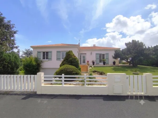 Maison 7 pièces 158 m²