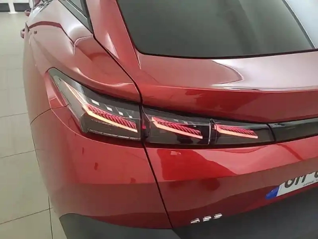Peugeot 408 puretech 130 ch s&amp;s eat8 — photo 43