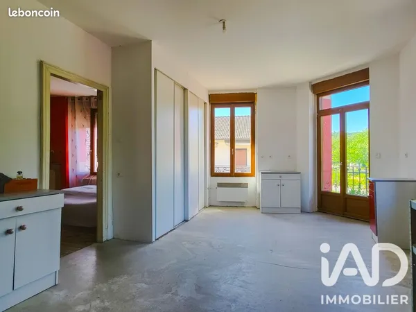 Immeuble 16 pièces 228 m²