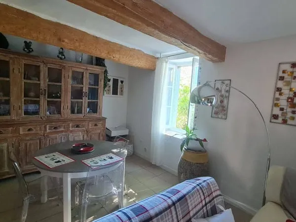 Maison 1 pièce 97 m²