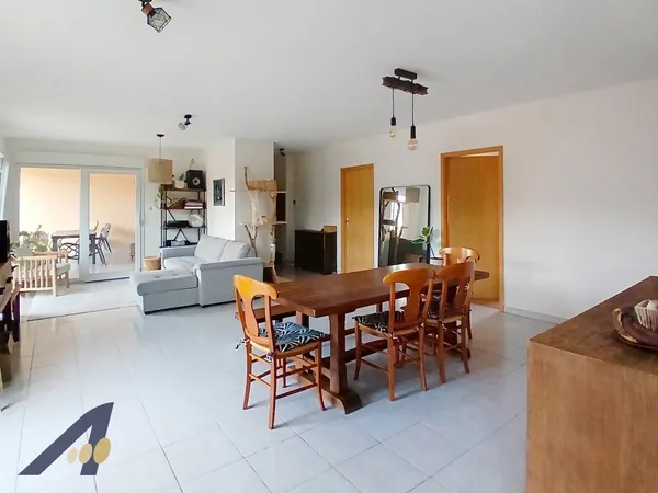 EN EXCLUSIVITÉ MAGNIFIQUE APPARTEMENT F4 À COURCELLES-LÈS-