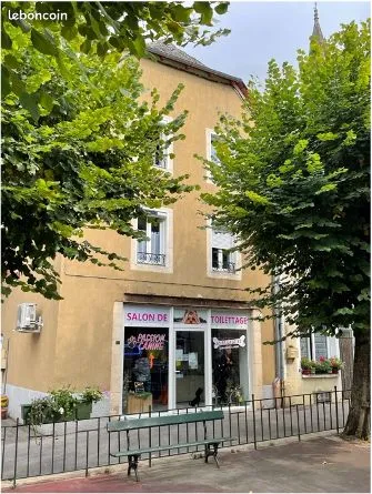 A LOUER local commercial 41m2 RdC