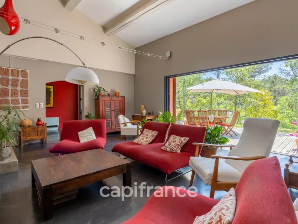 Maison 7 pièces 229 m²