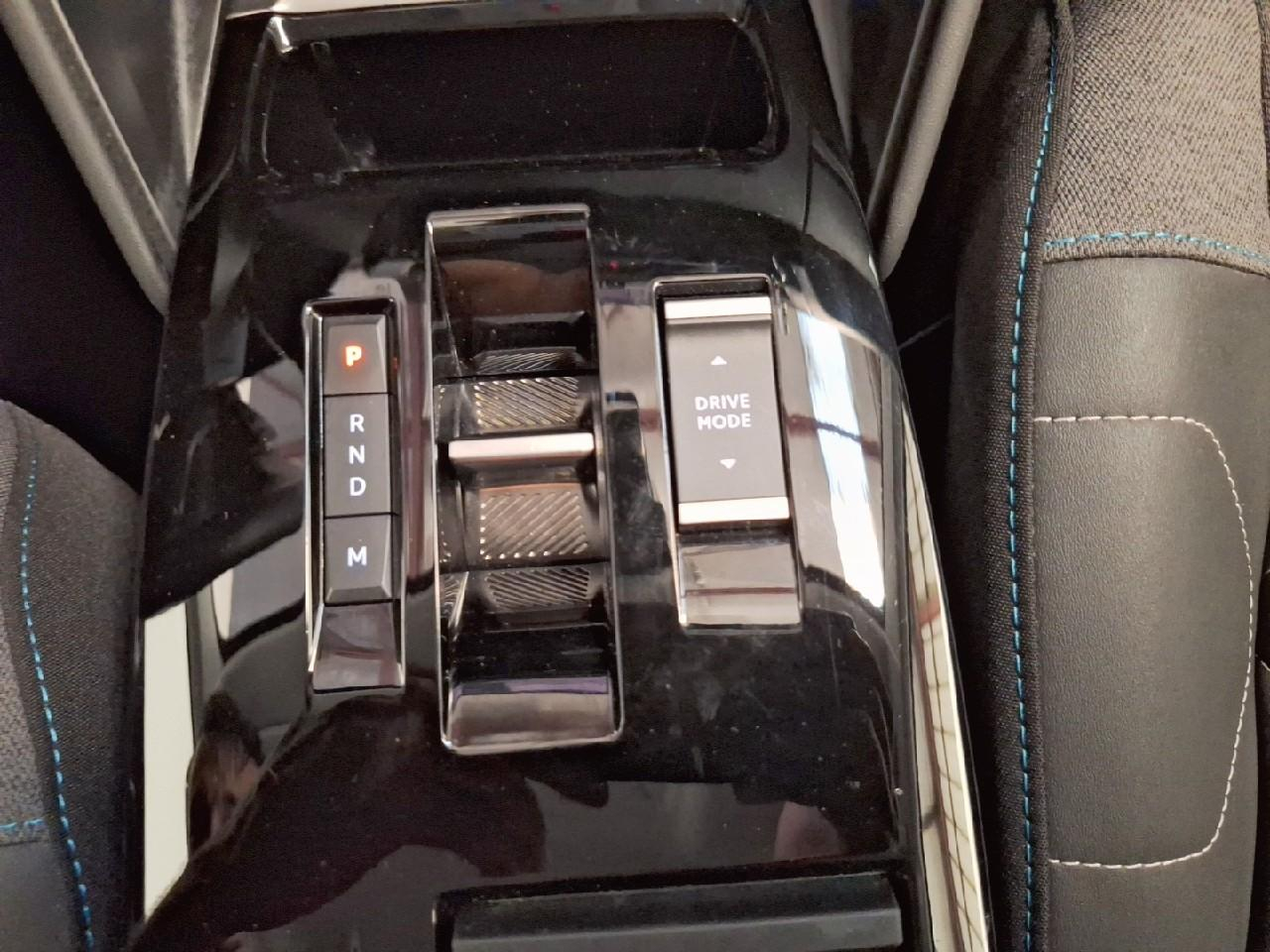 Citroën C4 puretech 130ch s&s shine eat8 — photo 14