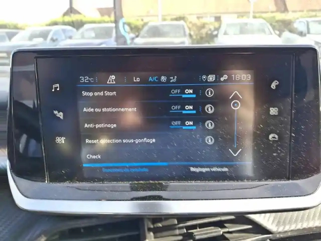 Peugeot 2008 puretech 130 s&amp;s bvm6 — photo 3
