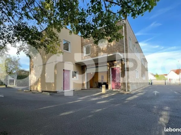 Local d'activité 520 m²