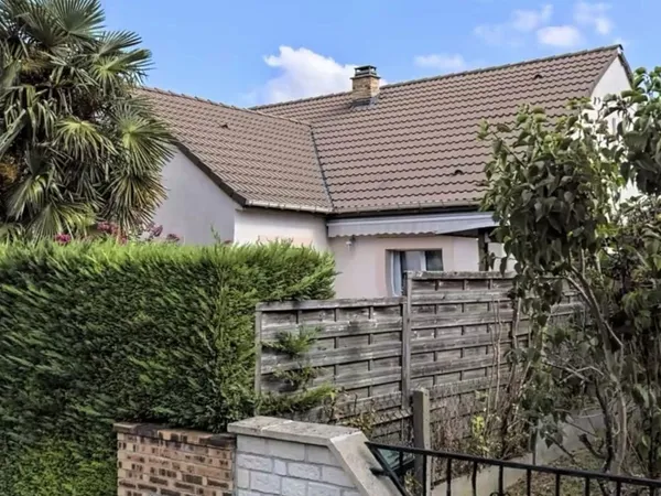 SOISY SOUS MONTMORENCY, PAVILLON F5 sur 480 M2 de TERRAIN