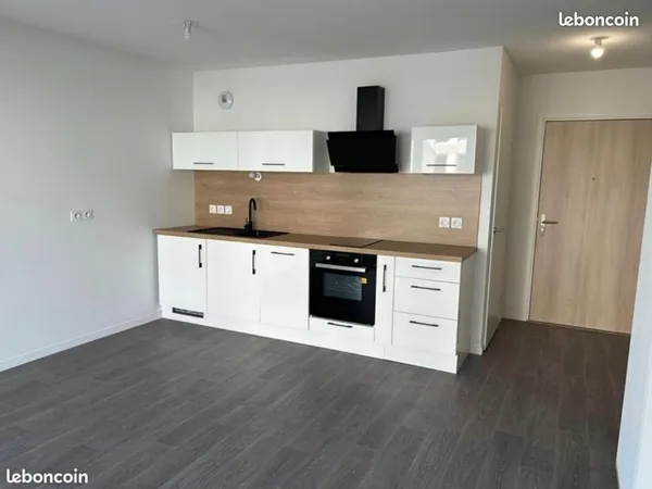 Appartement meublé avec jardinet