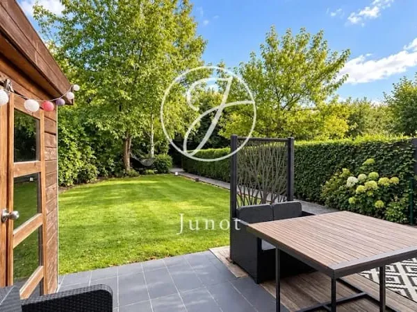 Loft 7 pièces 155 m²