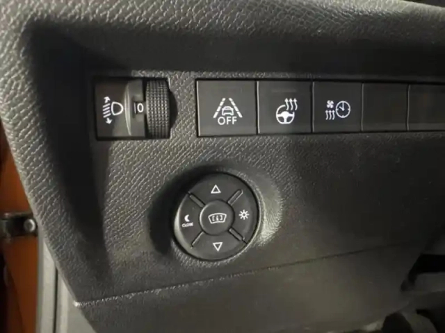 Citroën C4 moteur électrique 136ch (100 kw) shine pack automatique — photo 12