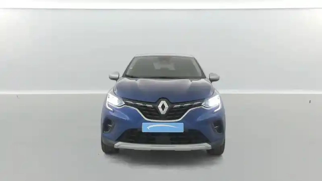 Renault Captur blue dci 115 edc — photo 16