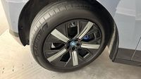 Bmw Ix xDrive50 523ch — photo 36