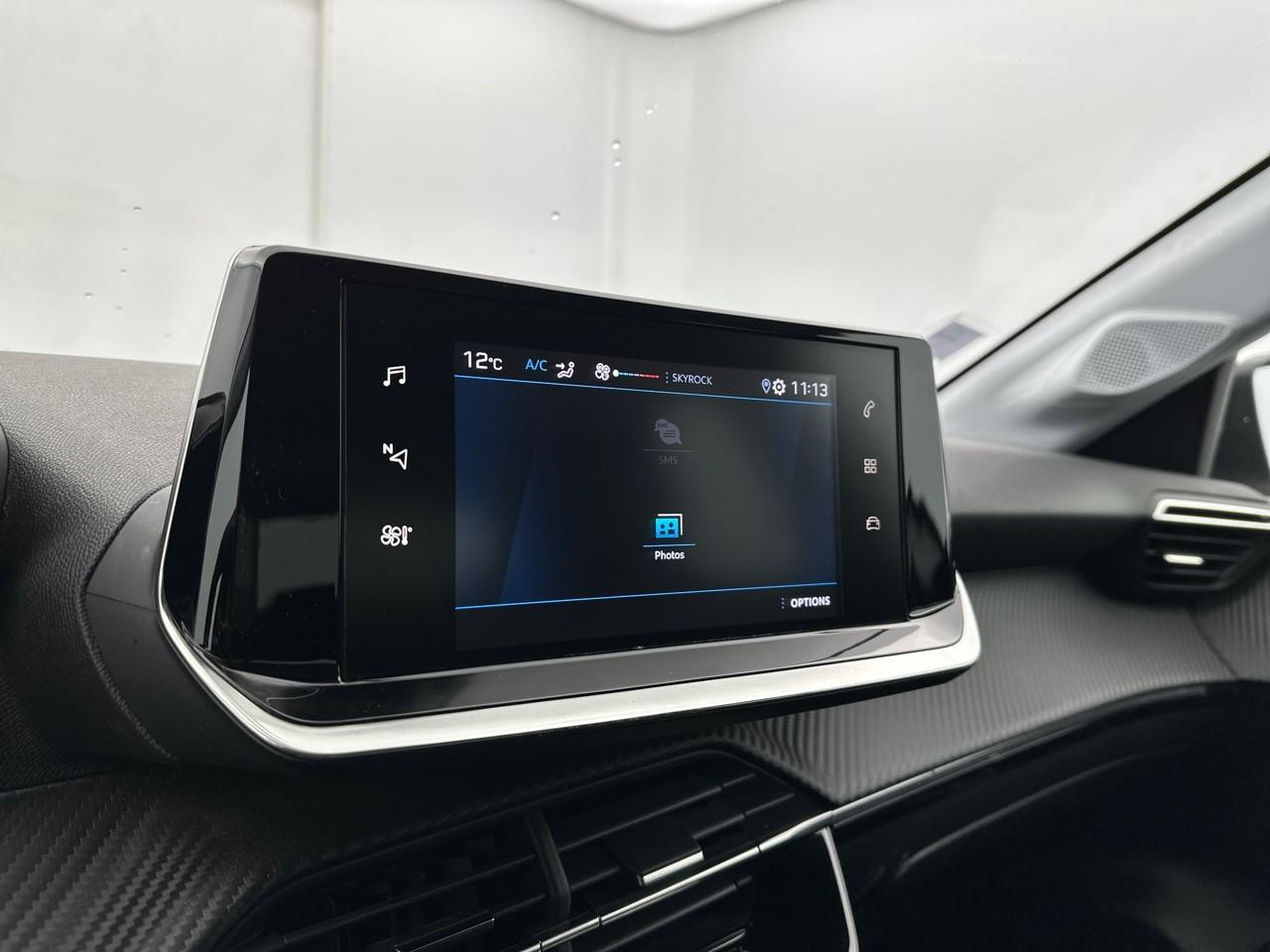 Peugeot 208 puretech 100 s&s bvm6 style — photo 24