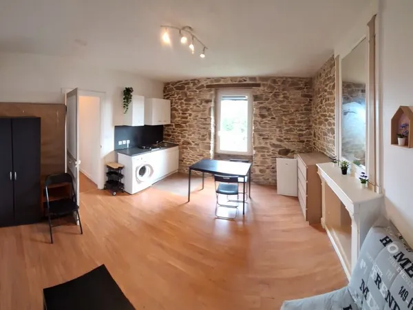 Appartement studio 27 m² centre Brest vue mer