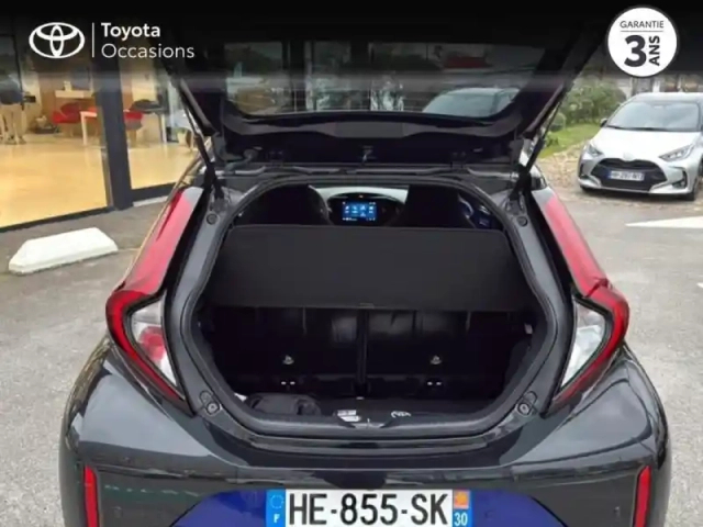 Toyota Aygo X 1.0 vvt-i 72ch design my24 — photo 10