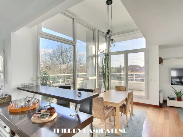 COTEAUX LIMITE SANNOIS !! COUP DE COEUR ASSURE MAGNIFIQUE APPARTEMENT EN DUPLEX AVEC TERRASSE 117M2 