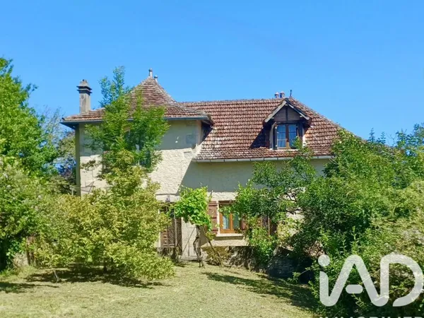 Maison 10 pièces 222 m²