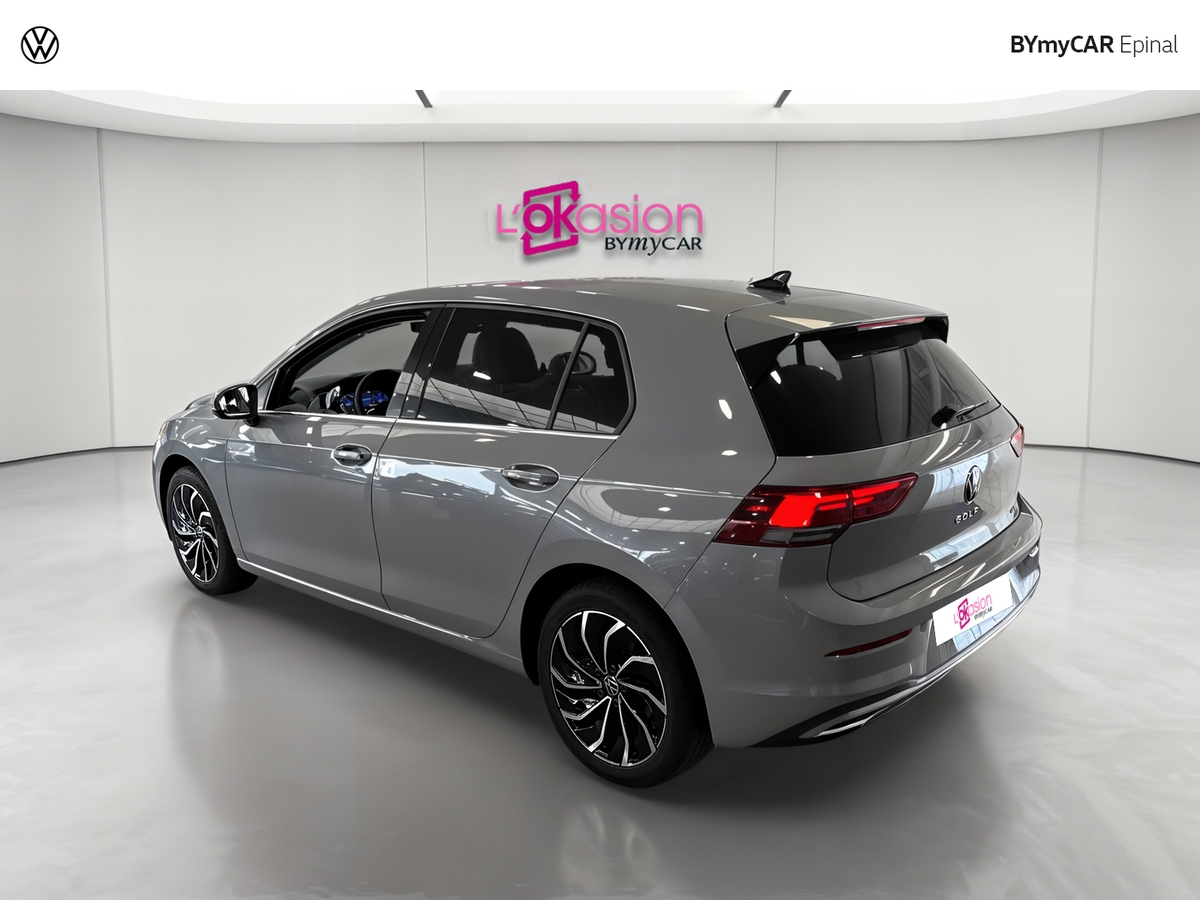 Volkswagen Golf 1.5 eTSI OPF 150 DSG7 — photo 3