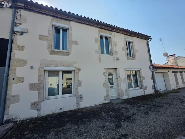 Maison 7 pièces 214 m²