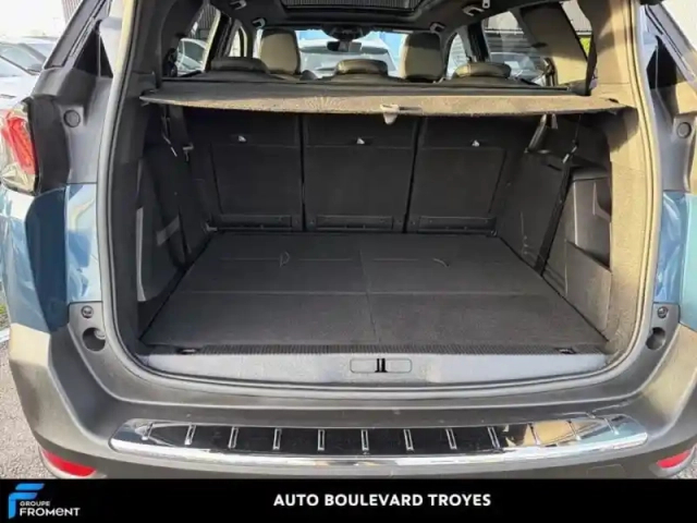 Peugeot 5008 1.5 bluehdi 130ch s&amp;s gt pack eat8 — photo 6