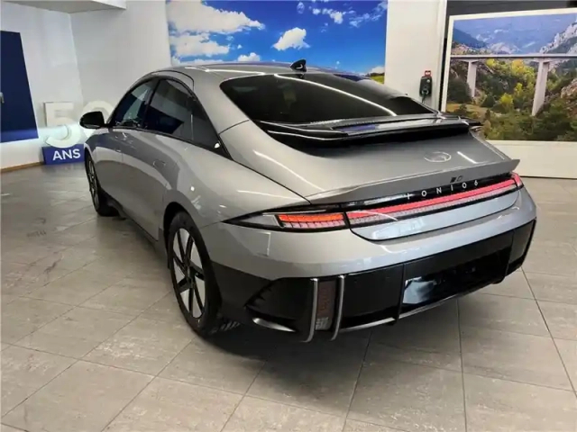 Hyundai Ioniq 6 77 kwh 229 ch — photo 12