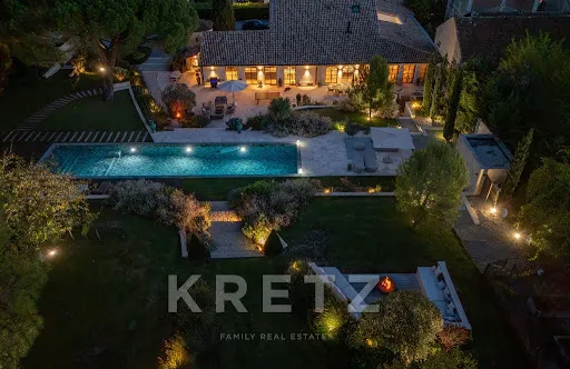 Villa 12 pièces 580 m²