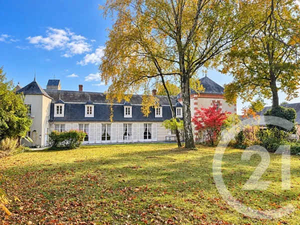 Maison 14 pièces 375 m²
