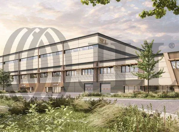 Local d'activité 85829 m²