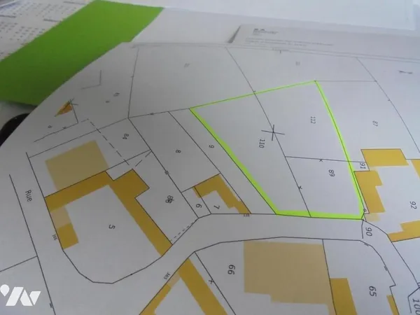 Terrain 1940 m²