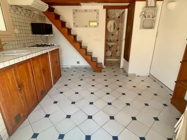 Location étudiant studio à La Garde